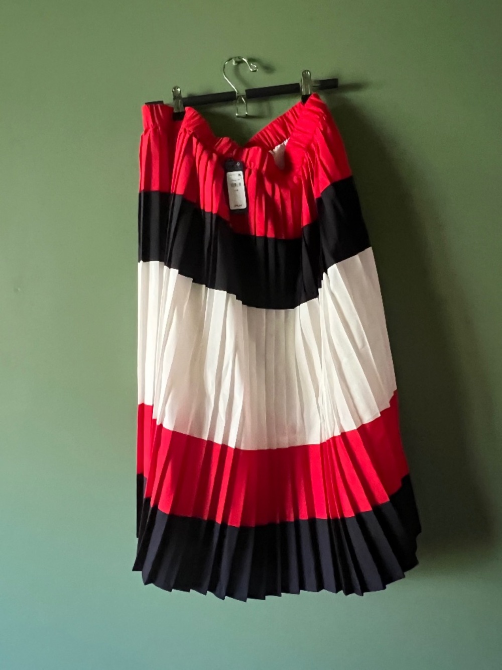 Tommy Hilfiger Pleated Flowy Midi Skirt